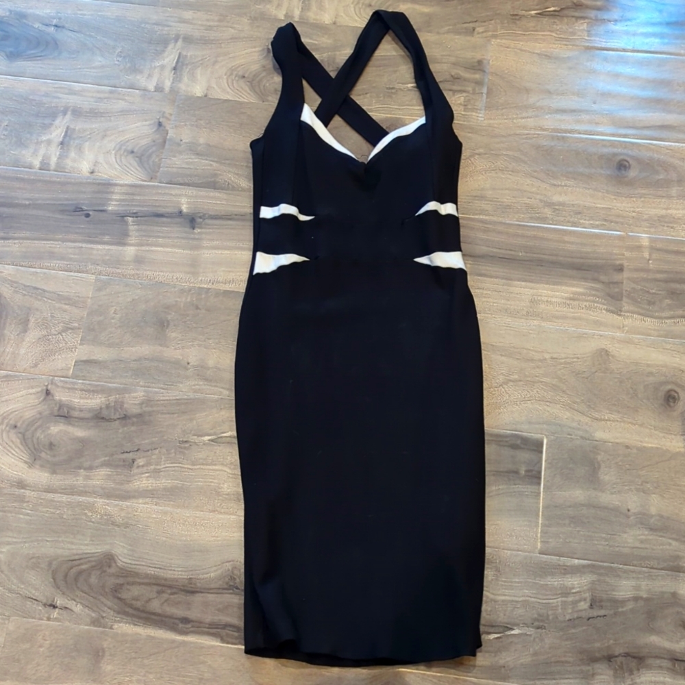 Sabora size medium dress